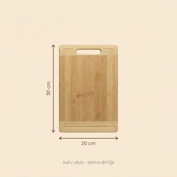 Bambu kesme tahtası 20x30 cm, sulu oluklu ve asma delikli