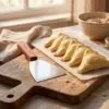 Ahşap saplı üçgen börek kesici spatula