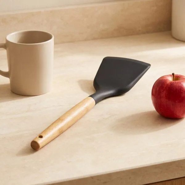 Bambu saplı silikon açılı spatula